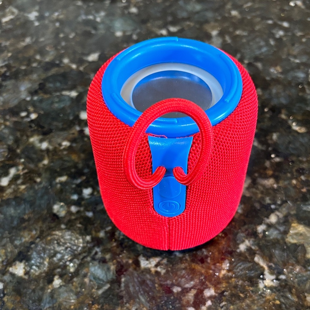 BAUHN PORTABLE BLUETOOTH SPEAKER!